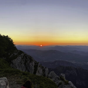 TREKKING NOTTURNO ALBA IN VETTA
