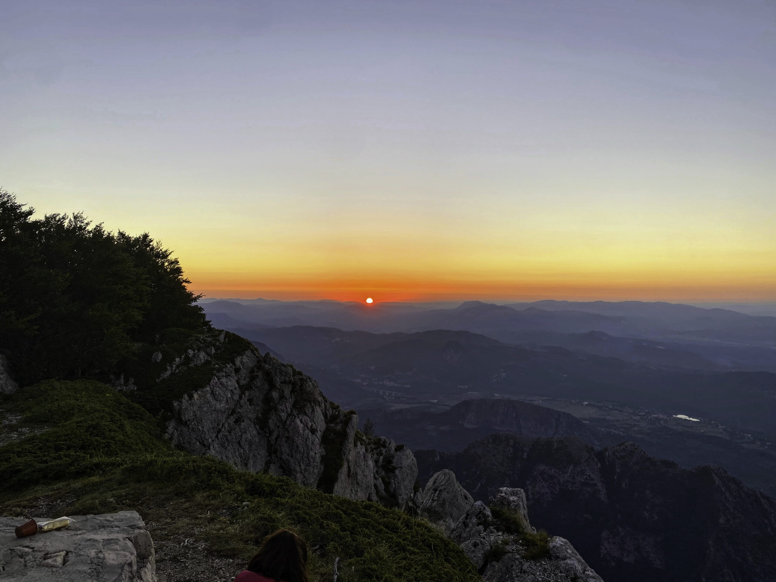 TREKKING NOTTURNO ALBA IN VETTA